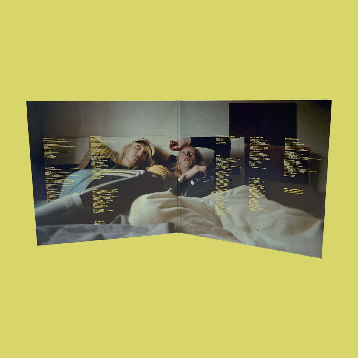 Mary Anne's Polar Rig - Makes You Wonder (gatefold marble vinyl)