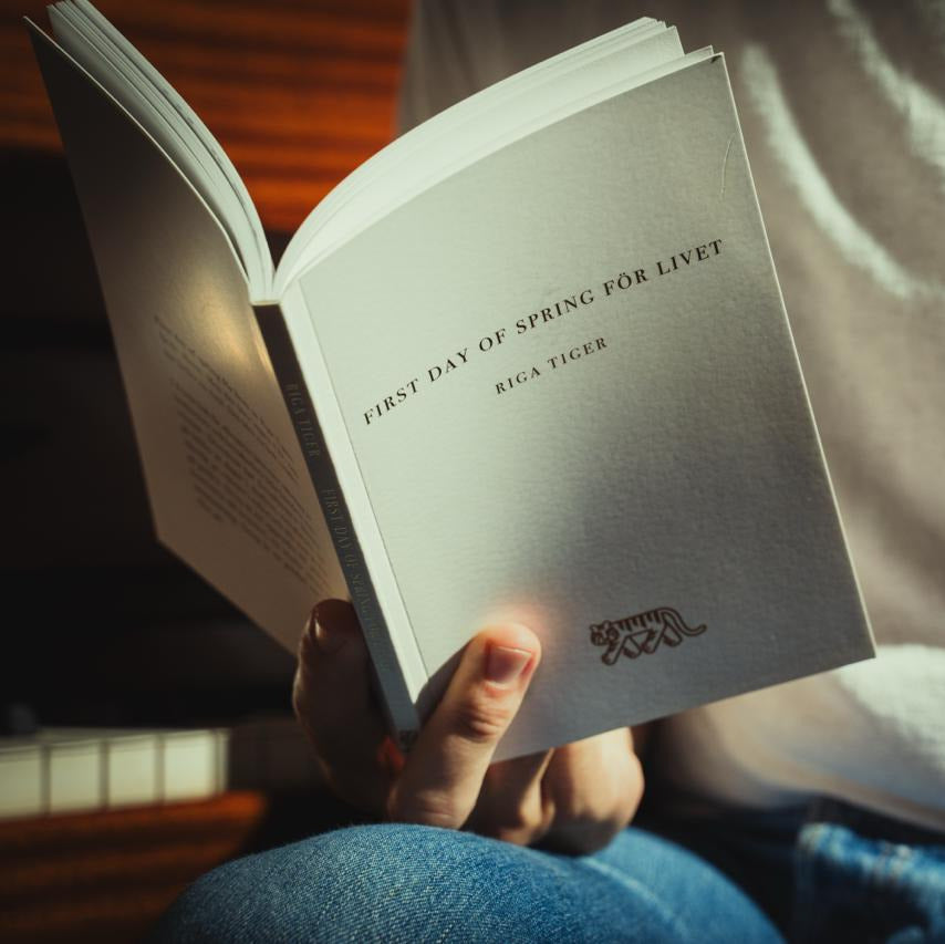 Riga Tiger - First day of spring för livet (bok)